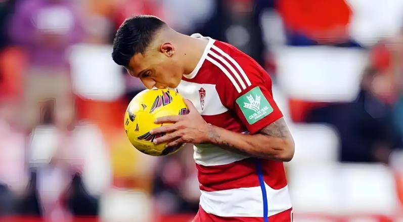 段时间被撤, src, 留在俱乐部