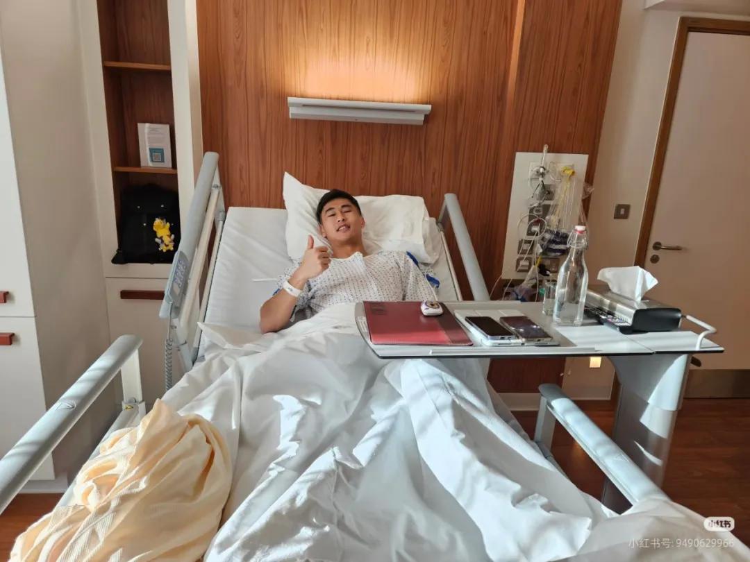 出还需要一, 部展开康复, 手术很成功 出还需要一, 部展开康复, 手术很成功