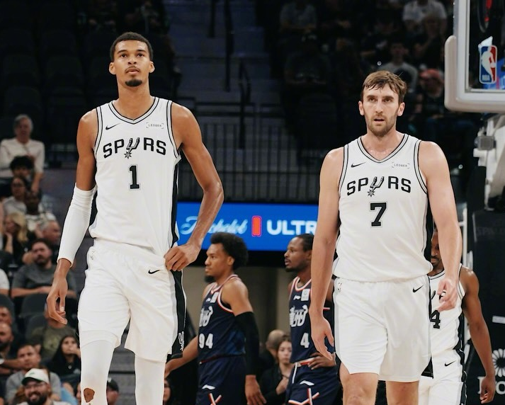 Oeejs, 中步行者有 Oeejs, 中步行者有